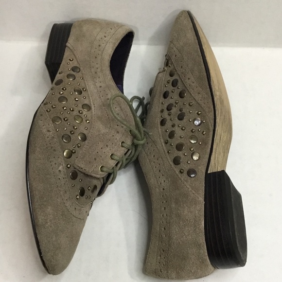 Libby Edelm Raina Suede Lace Up Studded Flats - Picture 7 of 11